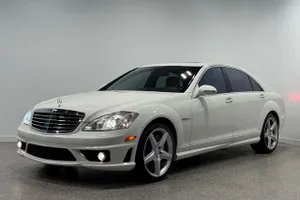 2010 Mercedes Benz S63 AMG