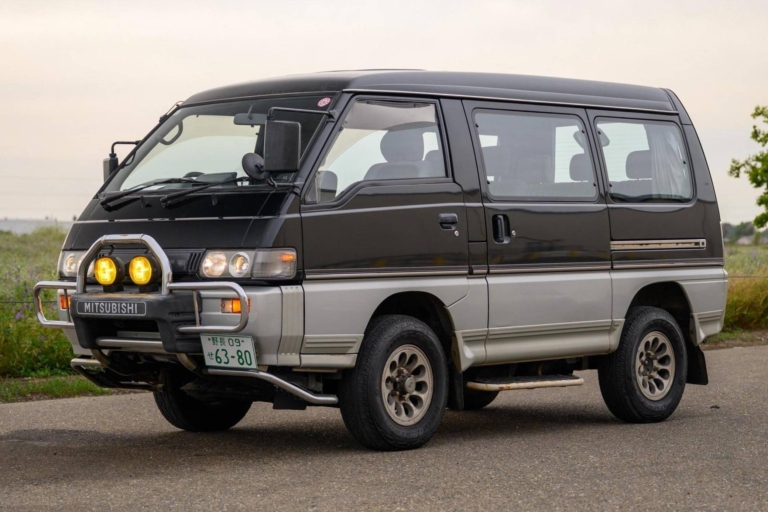 1996 Mercedes-Benz Delica StarWagon Limited